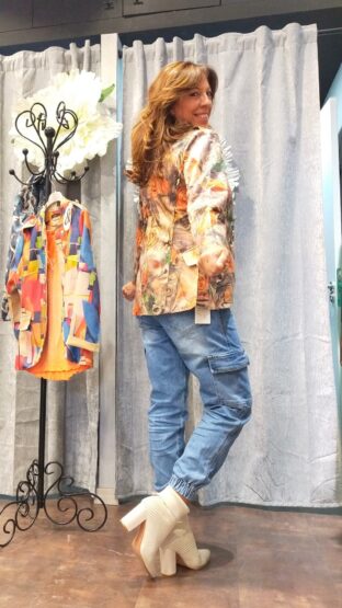 CHAQUETA BOTONES OCRE - Imagen 2