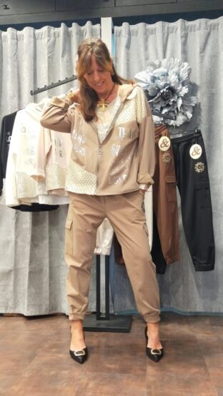 CHAQUETA LOVE CALADA