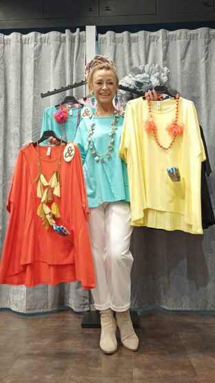 CAMISETA ASIMÉTRICA BOLSILLO - Imagen 4