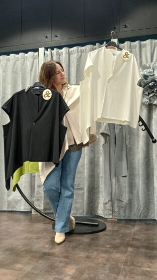 CHAQUETA CHALECO ASIMÉTRICO - Imagen 4