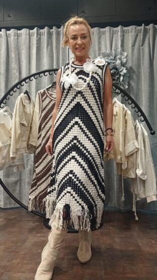 VESTIDO PUNTO FLECOS - Imagen 4