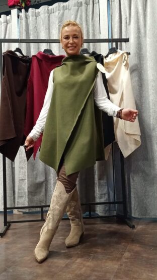 CHALECO VESTIDO ASIMÉTRICO